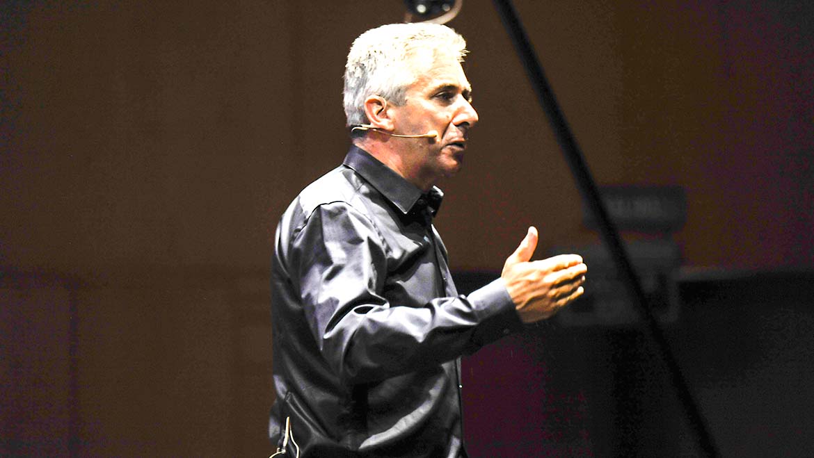 Entrevista a Peter Fisk