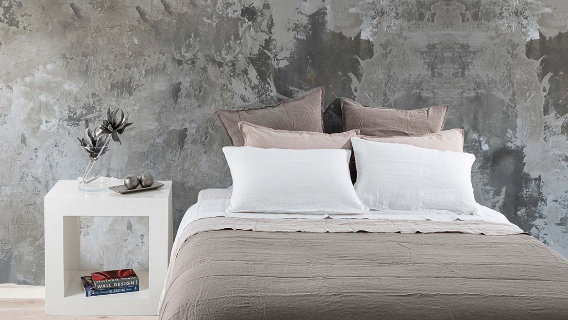 HIERBA BARCELONA BY LAMEIRINHO COM COLEÇÃO DE LINHO LAVADO