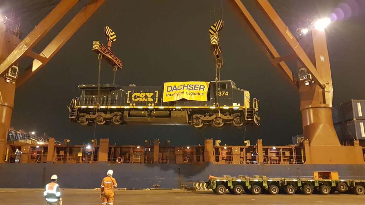 Dachser transporta locomotivas  dos Estados Unidos para o Peru