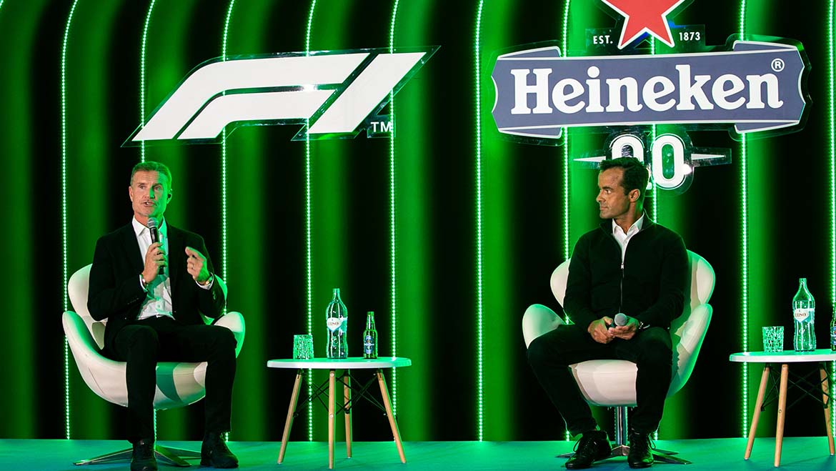 Troféu oficial chega a Portugal conduzido pelo lendário David Coulthard