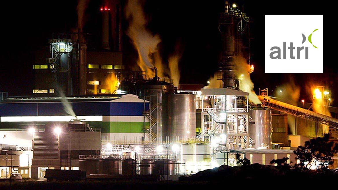 ALTRI distribui 50 computadores pelas comunidades