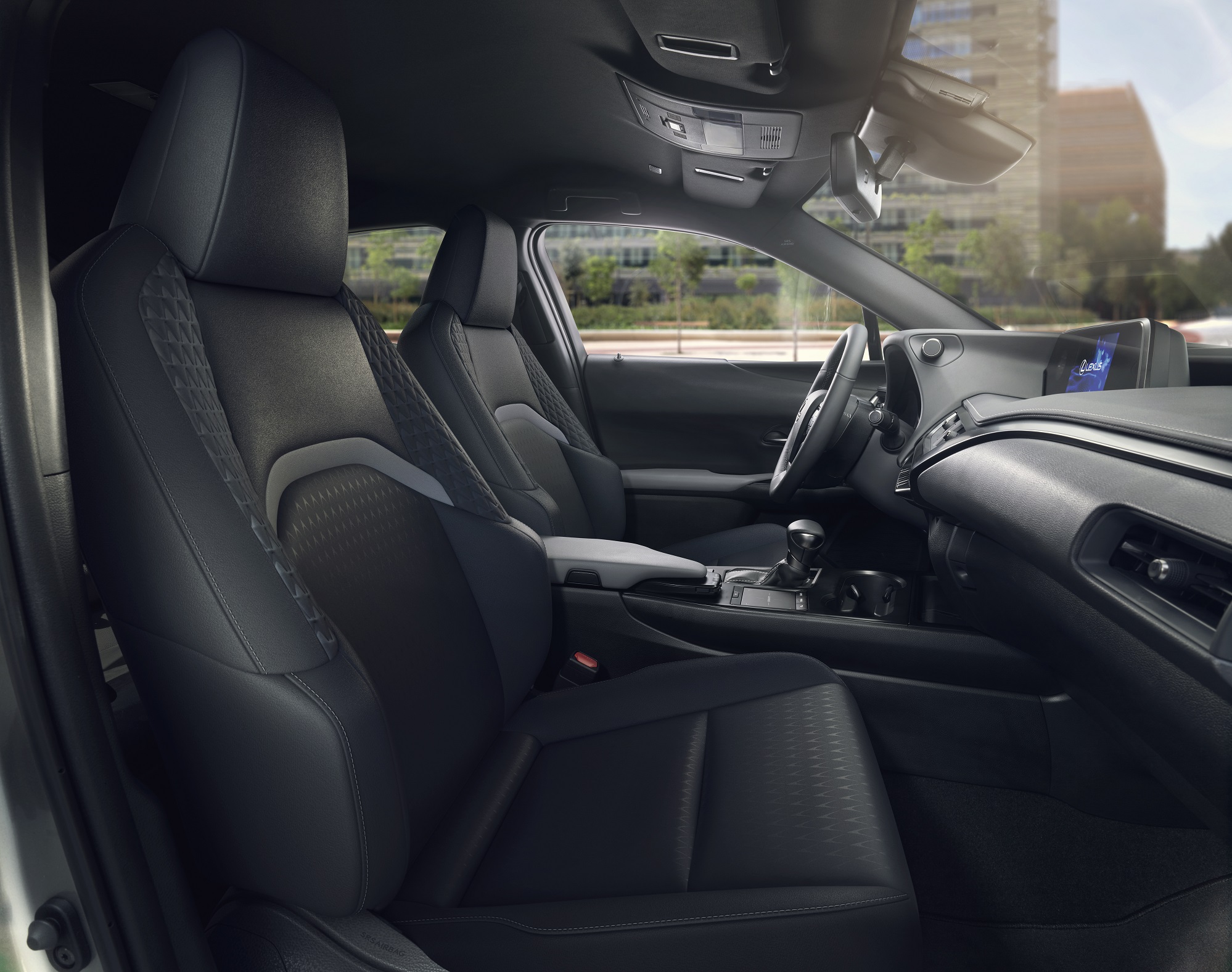 Lexus ux250h SE bancos