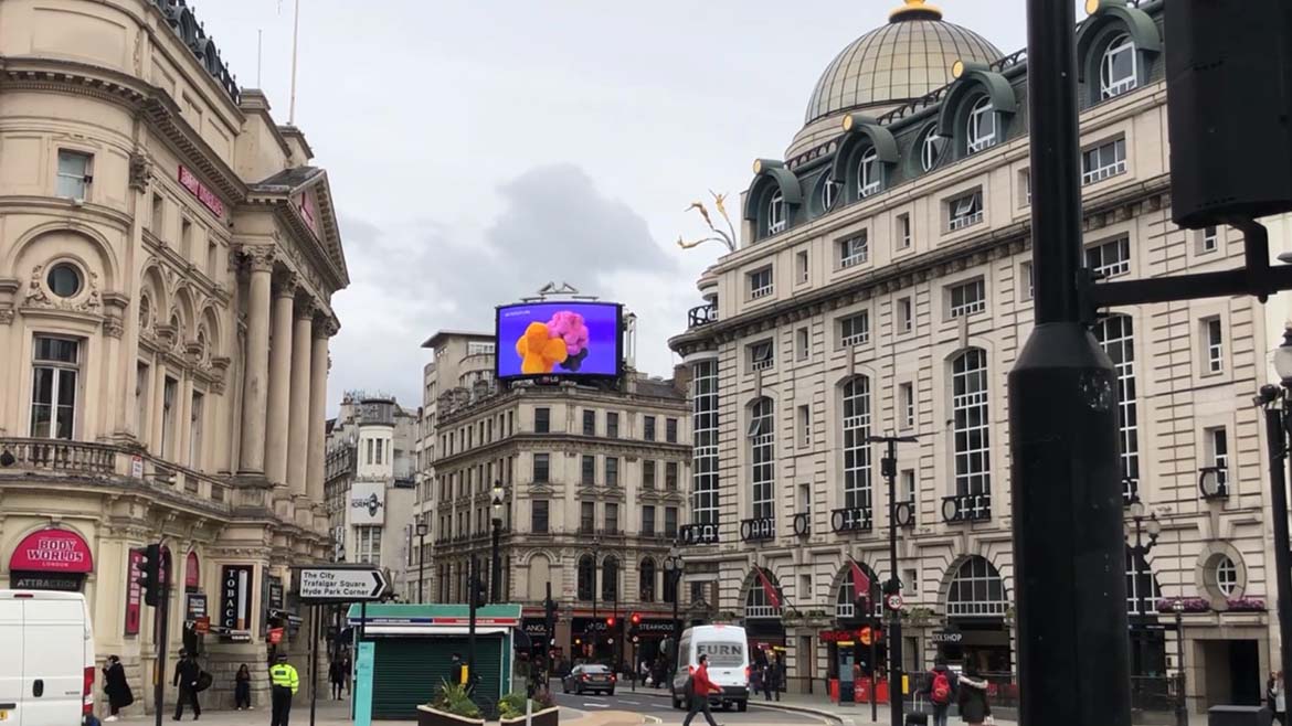 INSTALAÇÃO 3D DA LG SIGNATURE  CELEBRA A INTERSEÇÃO ENTRE A ARTE E A TECNOLOGIA