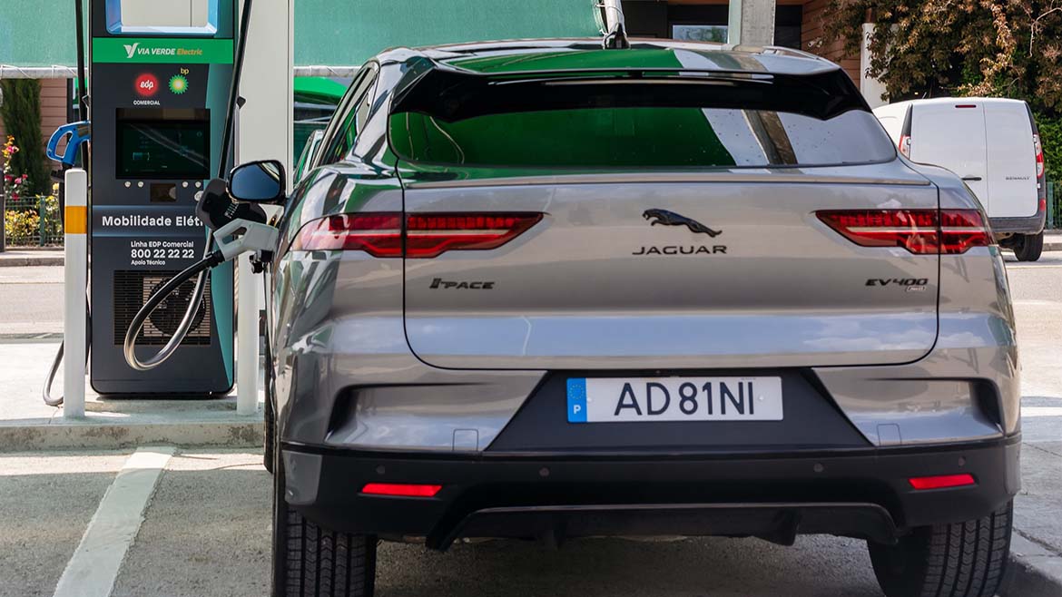 JAGUAR LAND ROVER e EDP COMERCIAL unem-se para promover e impulsionar os veículos eléctricos em Portugal