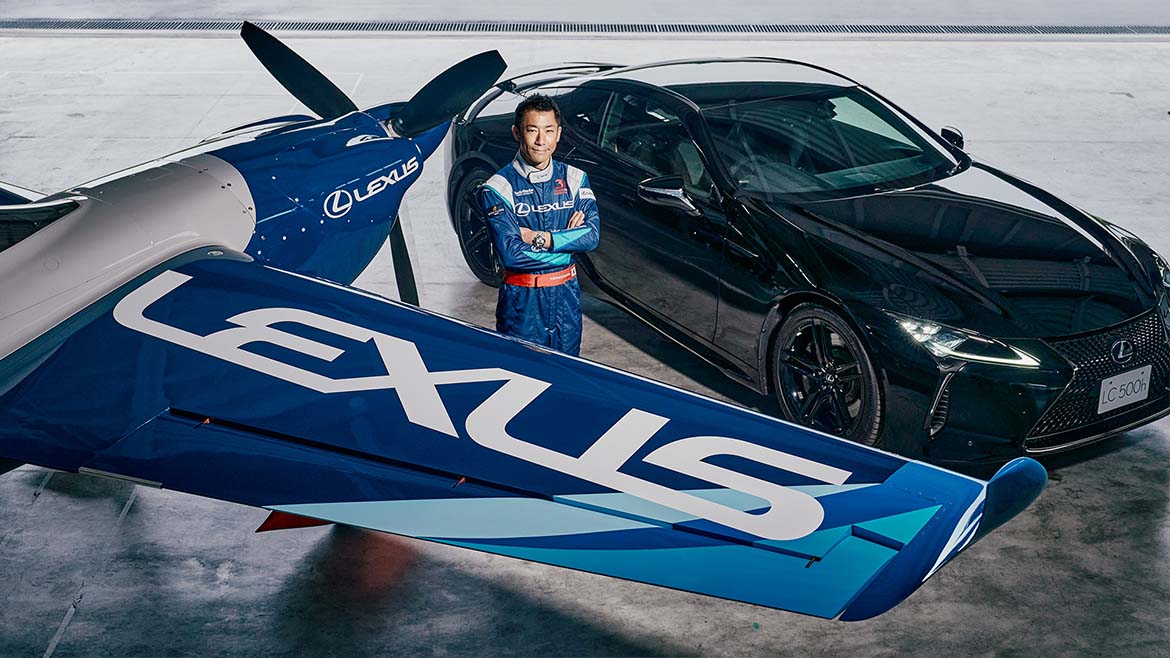 LEXUS LANÇA EQUIPA CONJUNTA DE AIR RACING COM PILOTO DE COMPETIÇÃO YOSHIHIDE MUROYA