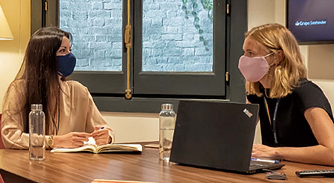 Openbank procura talento feminino para a área de desenvolvimento tecnológico