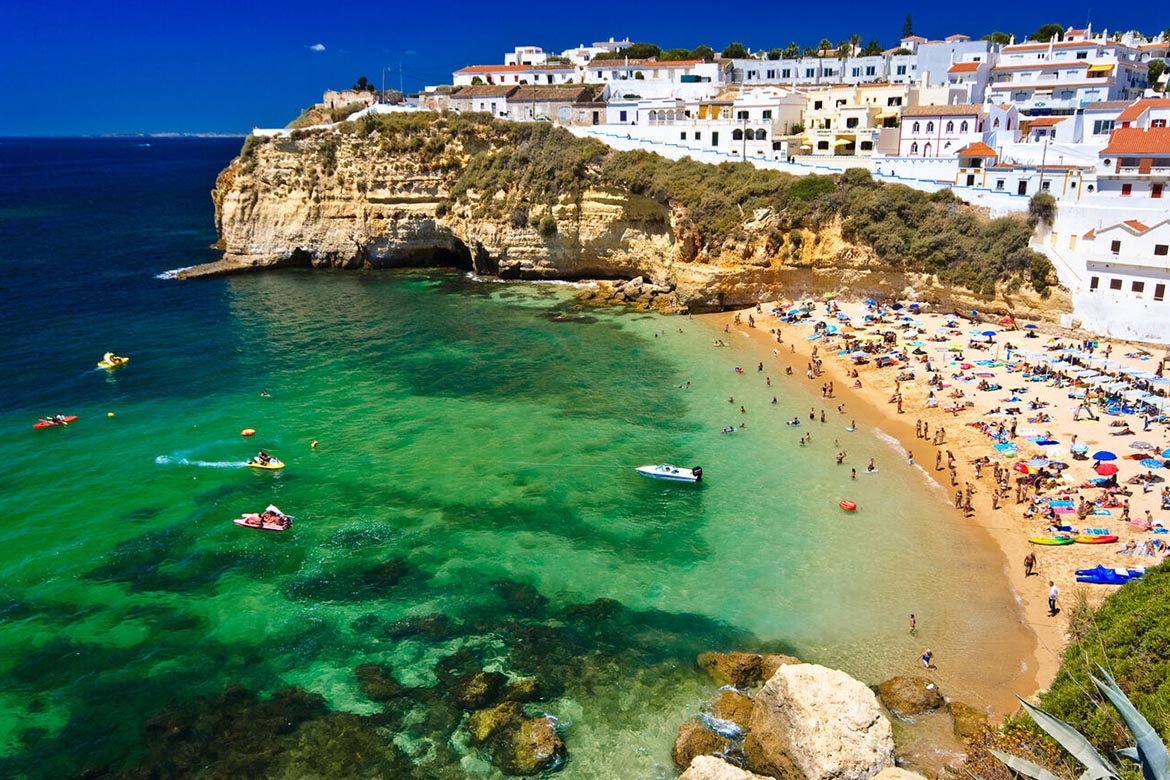 Algarve regista procura acentuada de investimento no imobiliário de luxo por parte de compradores alemães