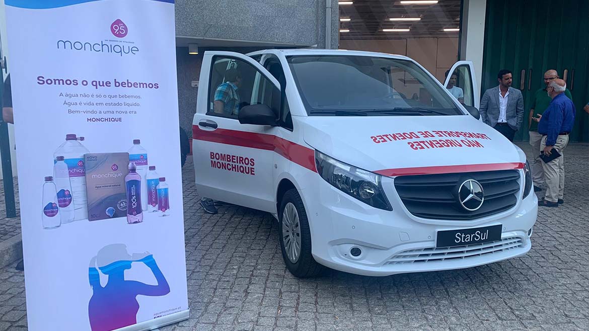 Água Monchique entrega ambulância aos Bombeiros Voluntários