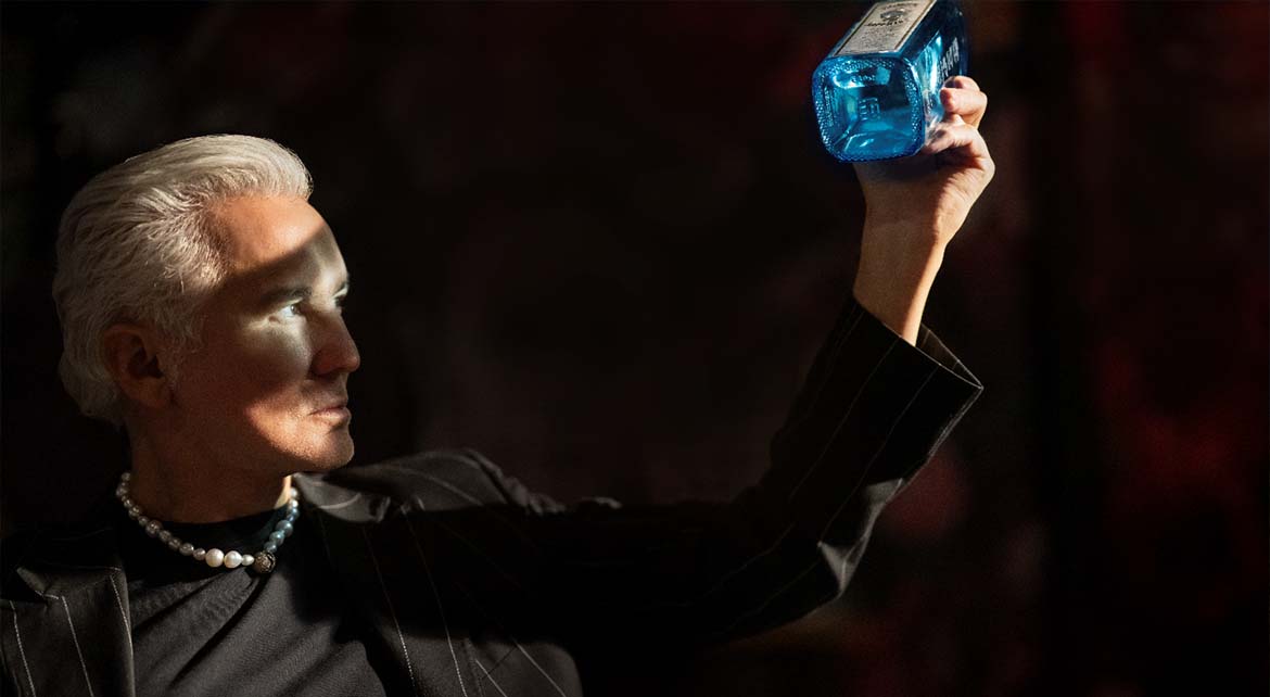 Bombay Sapphire e Baz Luhrman lançam campanha ‘SAW THIS, MADE THIS’