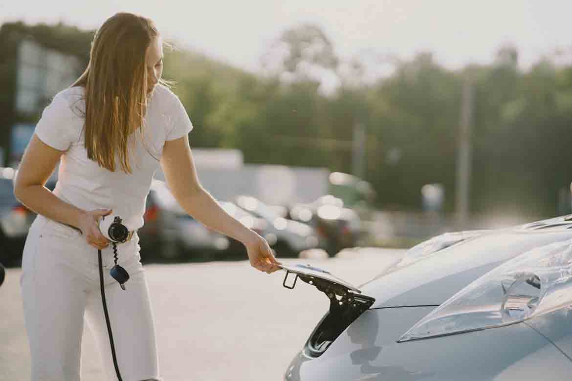 MOBI.E: cinco mitos sobre as baterias dos carros elétricos