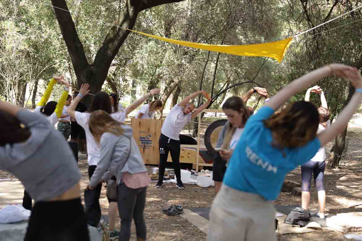 Wellbeing Games com 2000 pessoas fora do escritório por um dia